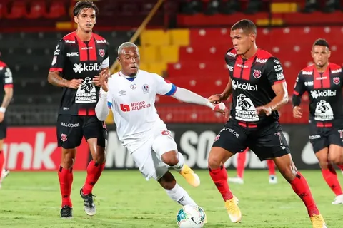 Olimpia vs Alajuelense: el favorito de las casas de apuestas para la ida de la final de la Liga Concacaf 2022