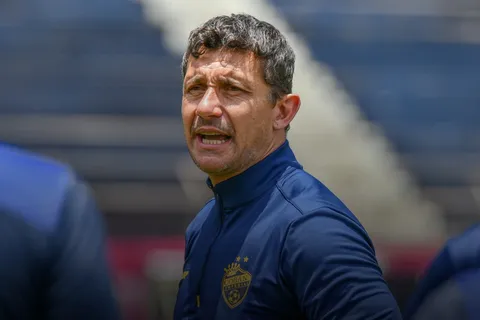 Sebastián Bini no tiene piedad tras llegar a Cobán y no duda en hacer una limpia en el plantel