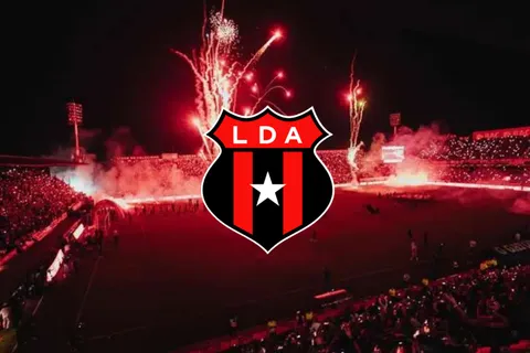 "Cerca de volver": salió campeón con Alajuelense, fue figura del Machillo Ramírez y se confirma la noticia de su regreso
