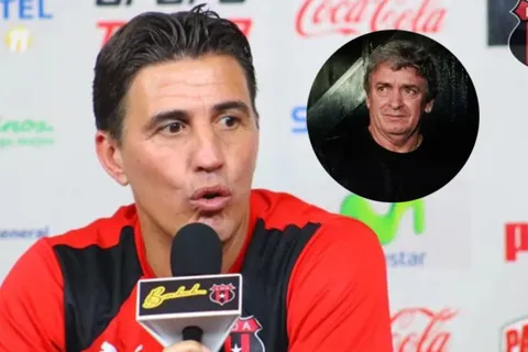 "Alajuelense está carente": Pablo Izaguirre no se guarda nada y dice de frente lo que Machillo Ramírez necesita