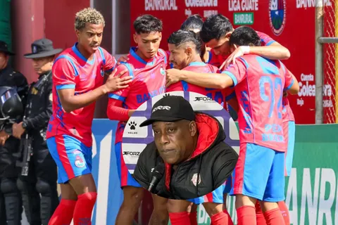 Figura de Municipal lanza advertencia a Hernán Medford para la vuelta de las semifinales