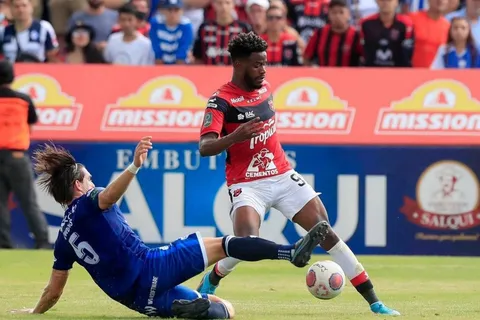 Freddy Góndola responde a lo de "el mejor extranjero de la liga de Costa Rica"