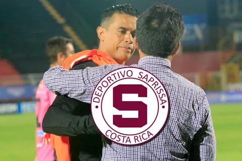 Paté Centeno deja expuesto a Saprissa.