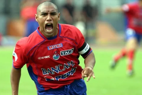 Juan Carlos Plata es uno de los máximos goleadores de la historia en un mismo club