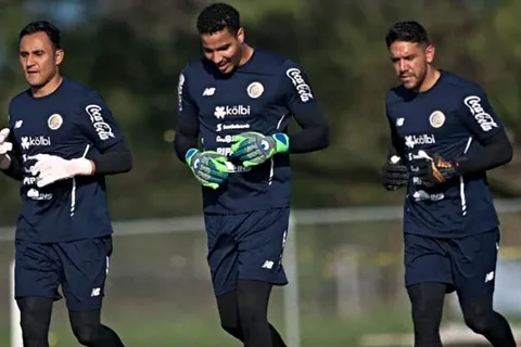 Arquero de la Selección de Costa Rica aumenta dudas con respecto a su retiro  en 2023