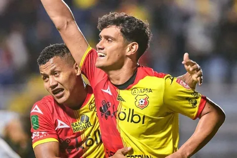 Agónico triunfo Herediano en el primer juego de la final del Torneo de Copa