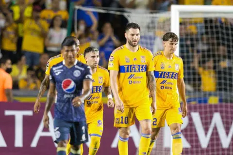 La razón por la que Gignac no celebró sus goles ante Motagua