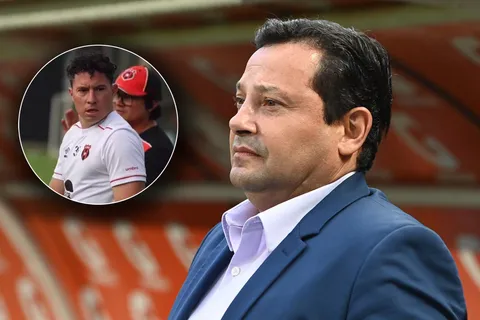 A contramano de la afición: Jeaustin Campos aviva la polémica entre Saprissa y Alajuelense por Bryan Oviedo