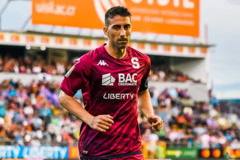 "Mentalidad débil": Mariano Torres se lleva filazos impensados en Saprissa