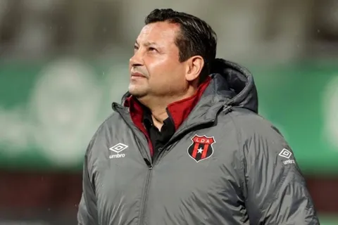 jeaustin campos-saprissa-alajuelense