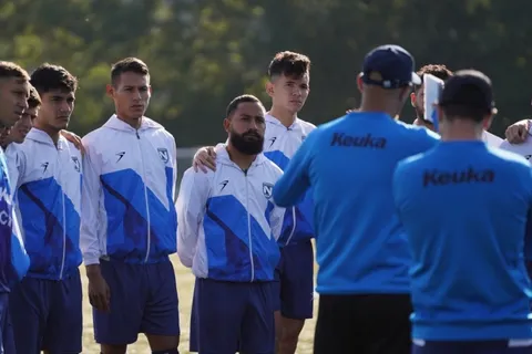 Huracán Julia atrasa el viaje de la Selección de Nicaragua a España