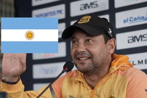 Jeaustin Campos se lleva a un argentino para reforzar a Real España
