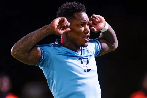 Romell Quioto da la mejor respuesta tras lo que hicieron Kervin Arriaga y Luis Palma en Honduras
