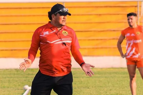 Entrenador que golpeó a su jugador en la Liga de Guatemala fue despedido de Zacapa