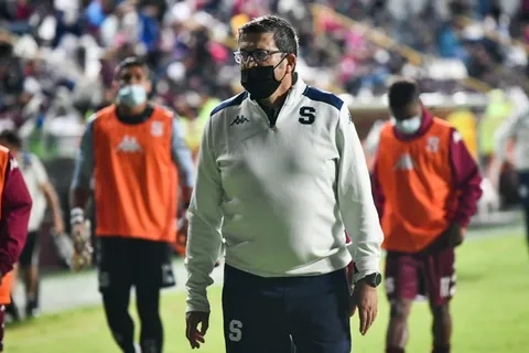 Iñaki Alonso reveló los problemas que tuvo en el Saprissa