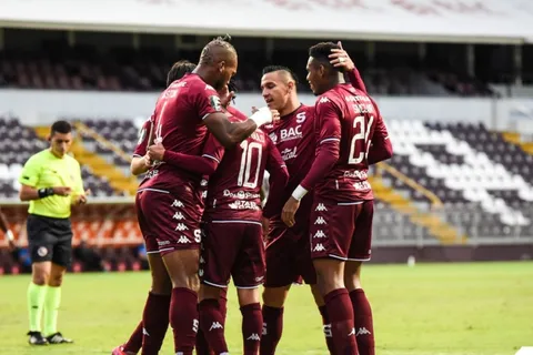 Parón de noviembre atiza pelea por la clasificación del torneo tico