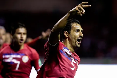 Costa Rica le quita el invicto a Canadá y se mete en puesto de repechaje [VIDEO]