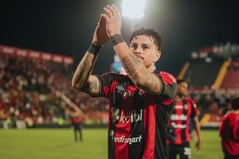 Ronald Matarrita definió su futuro.