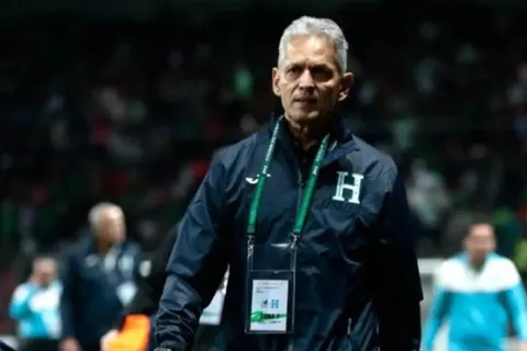 Honduras comienza a buscar el reemplazante de Reinaldo Rueda tras quedarse sin Mundial 2026: "Apuntemos a Europa"