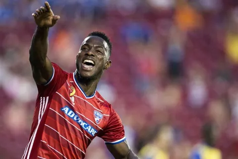 Maynor Figueroa no continuará en FC Dallas