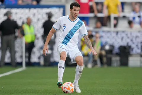 La Selección de Guatemala pierde a Aarón Herrera