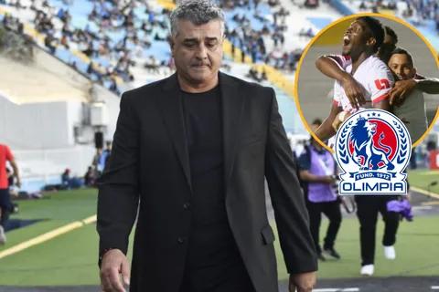 Diego Vázquez da la cara tras perder el clásico ante Olimpia y atiza contra el arbitraje del clásico