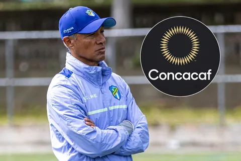 Confirmado: Concacaf le aplica un inesperado castigo a Comunicaciones en el momento más duro para Roberto Hernández