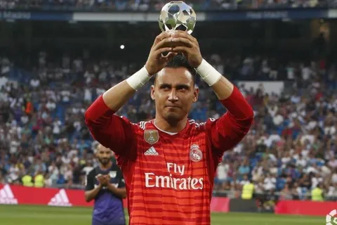 Courtois salió a hablar de "polémica" con Keylor
