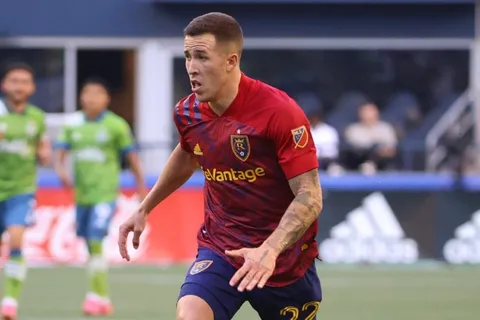 Lo que falta para que Aarón Herrera juegue con la Selección de Guatemala
