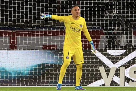 Keylor Navas encajó tres goles y el PSG tendrá que esperar para ser campeón de la Ligue 1