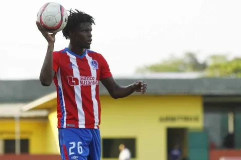 Maylor Nuñez será operado de la rodilla por ligamento cruzado