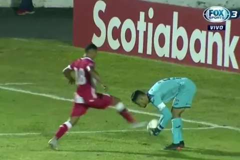 La jugada de Marlon Licona que le costó a Motagua la eliminación ante Real Estelí [VIDEO]