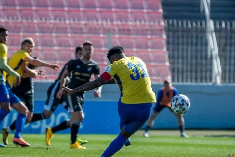 El increíble gol de Erick Davis en el DAC 1904