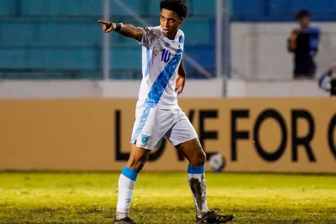 Guatemala superó a Panamá y suma sus primeros tres puntos en el Premundial [VIDEO]
