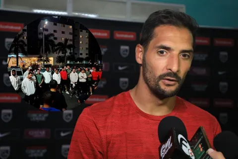 Inédito cara a cara entre La Doce y jugadores de Alajuelense: qué dijo Celso Borges ante la presión extrema