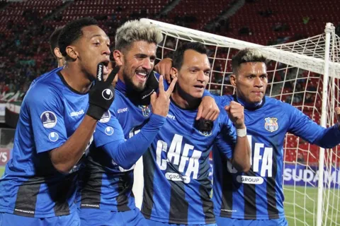 Bryan Moya y Zulia van por otra hazaña más ante Colón de Argentina