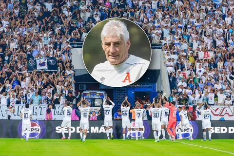 "Ofertas formales": el ídolo que se iría de Alianza FC para reforzar a un rival directo en El Salvador