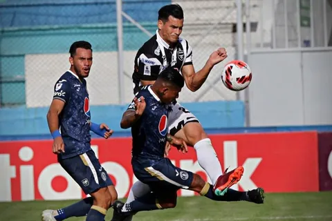 Motagua y Tauro dejan todo para definirse en la vuelta de los Cuartos de Final