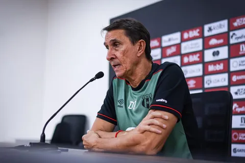 Rumbo al extranjero: figura clave de Guimaraes se aleja de Alajuelense