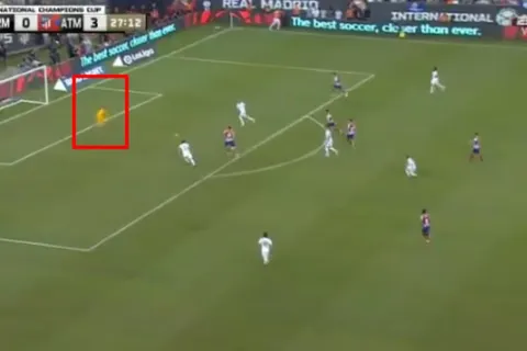 ¡Masacre! Courtois ha encajado 4 goles en menos de 30 minutos ante el Atlético Madrid