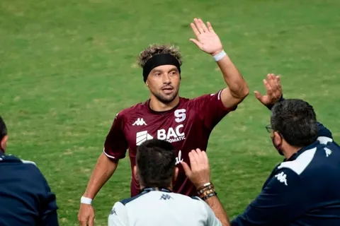 Christian Bolaños aseguró que torneo nacional no brinda nivel para competir internacionalmente