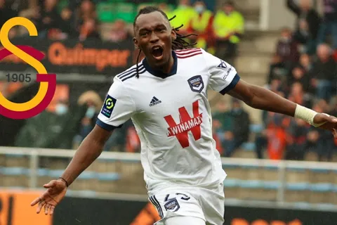 Galatasaray hace oferta formal por Alberth Elis