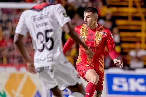 Fernán Faerron interesa en otro club tico. (Foto: Instagram)