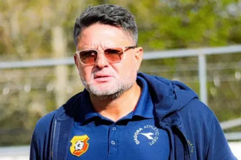 Cerró el mercado y le dijo adiós a Herediano: Jafet Soto se encontró con una despedida que llamó la atención