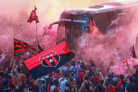 Se repite la historia en Alajuela; una afición espectacular y un equipo en deuda
