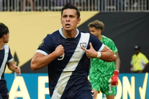 rubio rubin- gol ante canada-guatemala-copa oro