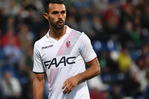 Pipo González volvió a la alineación en otro empate de Bologna