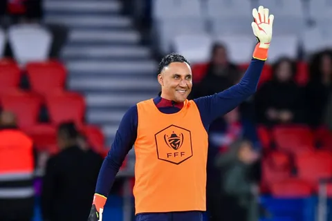 Keylor Navas podría cambiar su destino por un equipo mejor. (Foto: Getty Images)