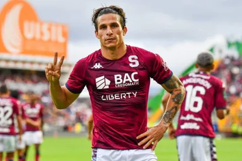 luis paradela-saprissa-gol