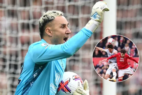 El Nottingham Forest de Keylor Navas fue ineficaz y los Wolves le amargaron la fiesta en el final